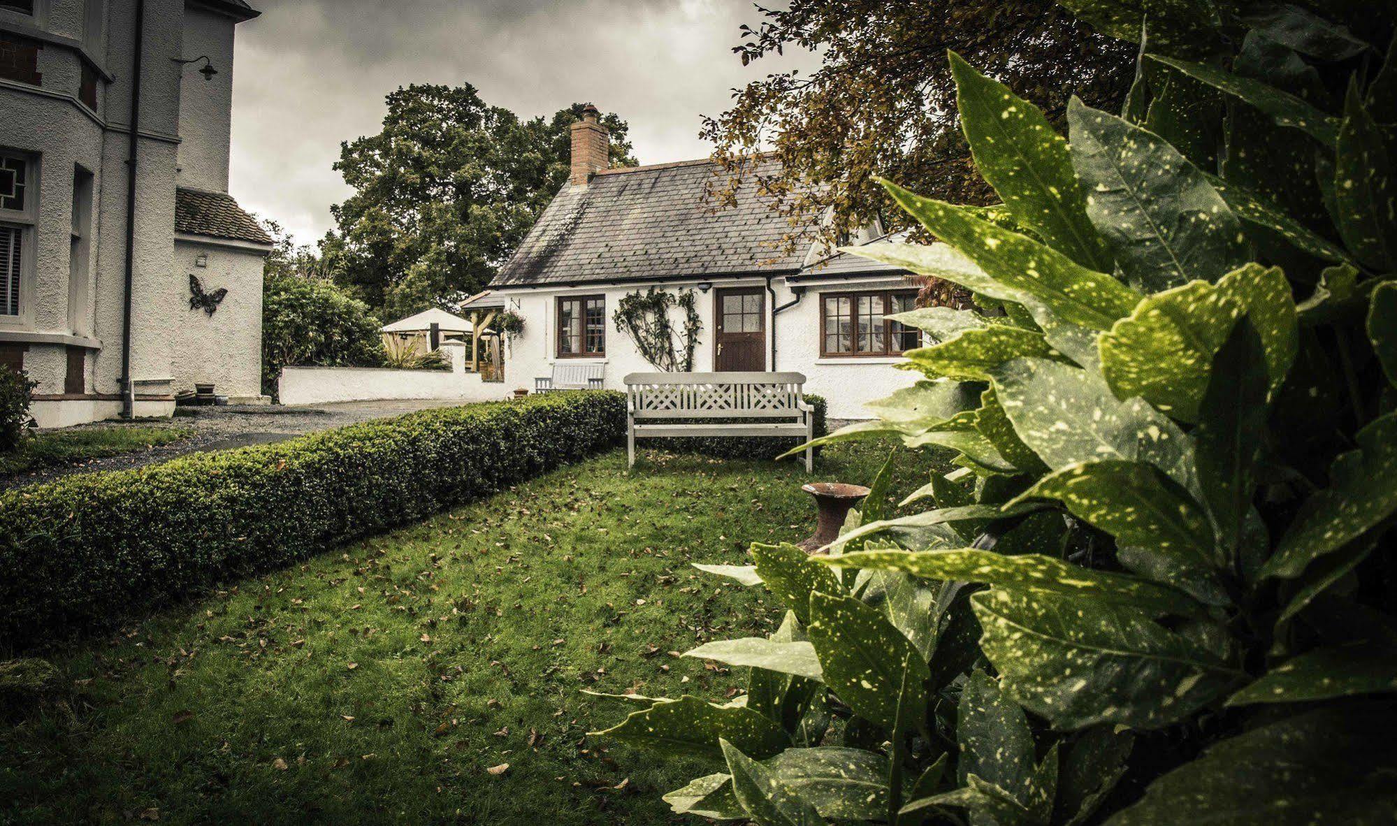 River Mansion Spa Llandysul Exteriör bild